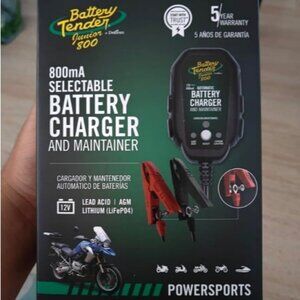 12V, 800mA Battery Charger and Maintainer for Lead Acid and Lithium Batteries